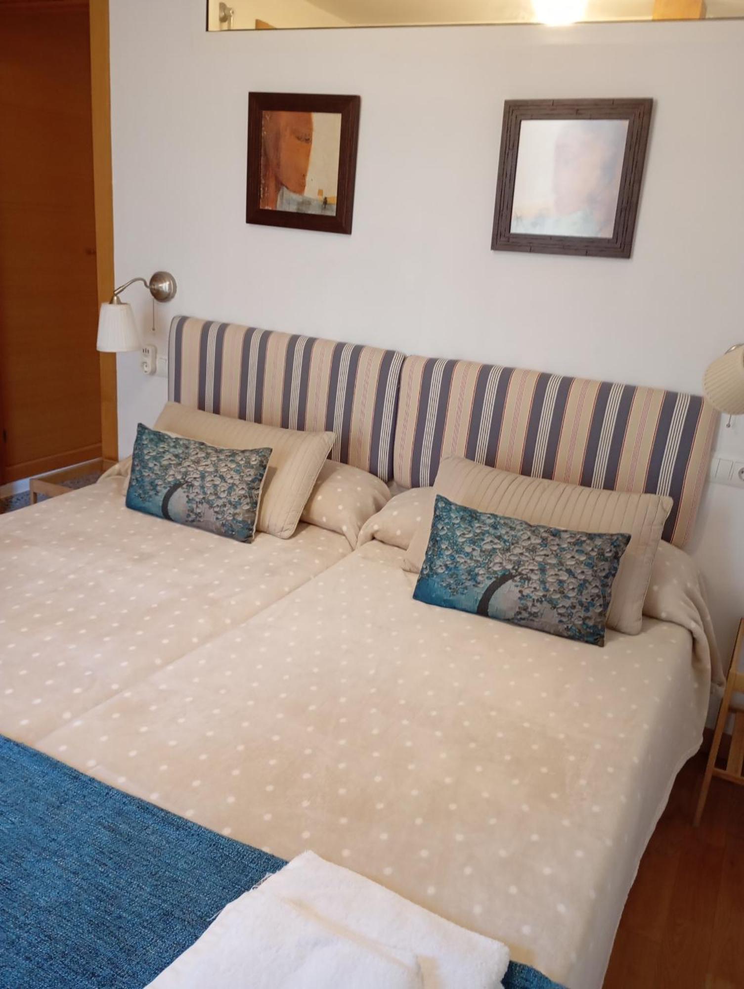 Apartamentos El Camino บียาฟรันกา เดล เบียร์โซ ภายนอก รูปภาพ