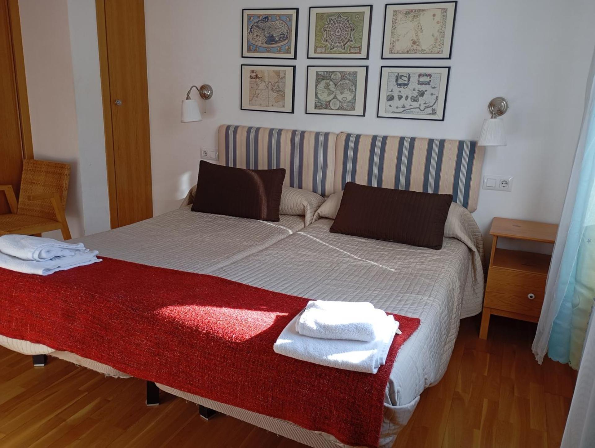 Apartamentos El Camino บียาฟรันกา เดล เบียร์โซ ภายนอก รูปภาพ